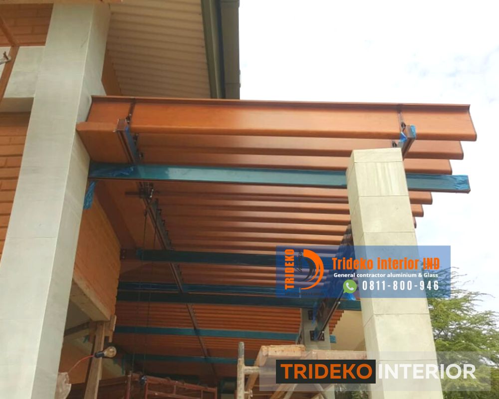 Sunlouvre Premium dengan Motif Urat Kayu 3 Sunlouvre Premium dengan Motif Urat Kayu